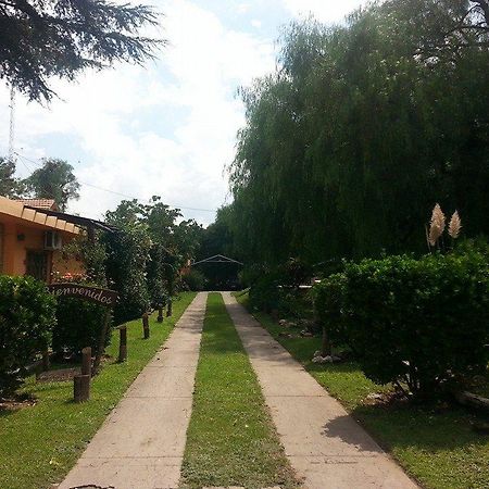 Residencial Castelar Ξενοδοχείο Merlo Εξωτερικό φωτογραφία